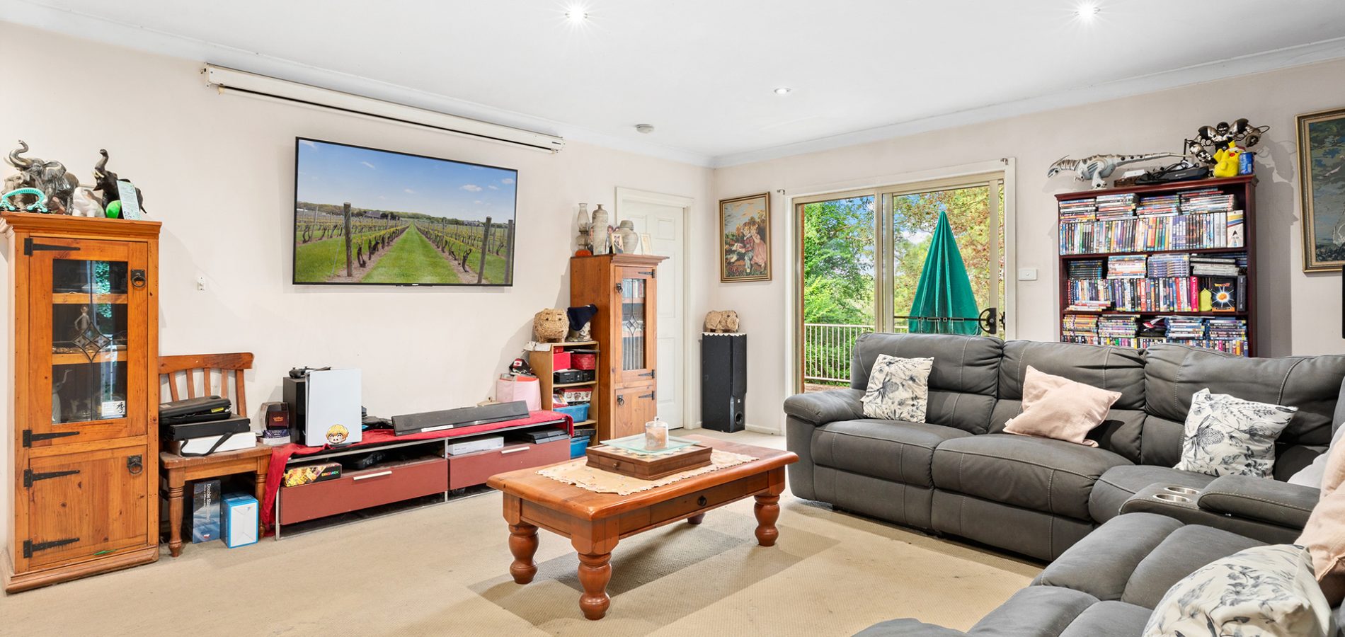 35 Cliff Avenue, Winston Hills NSW 2153 - photo 3