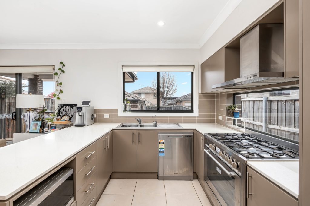 77 Carisbrook Street, North Kellyville NSW 2155 - photo 5
