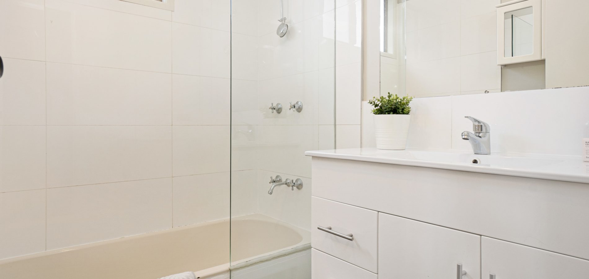 52 Gerald Crescent, Doonside NSW 2767 - photo 12