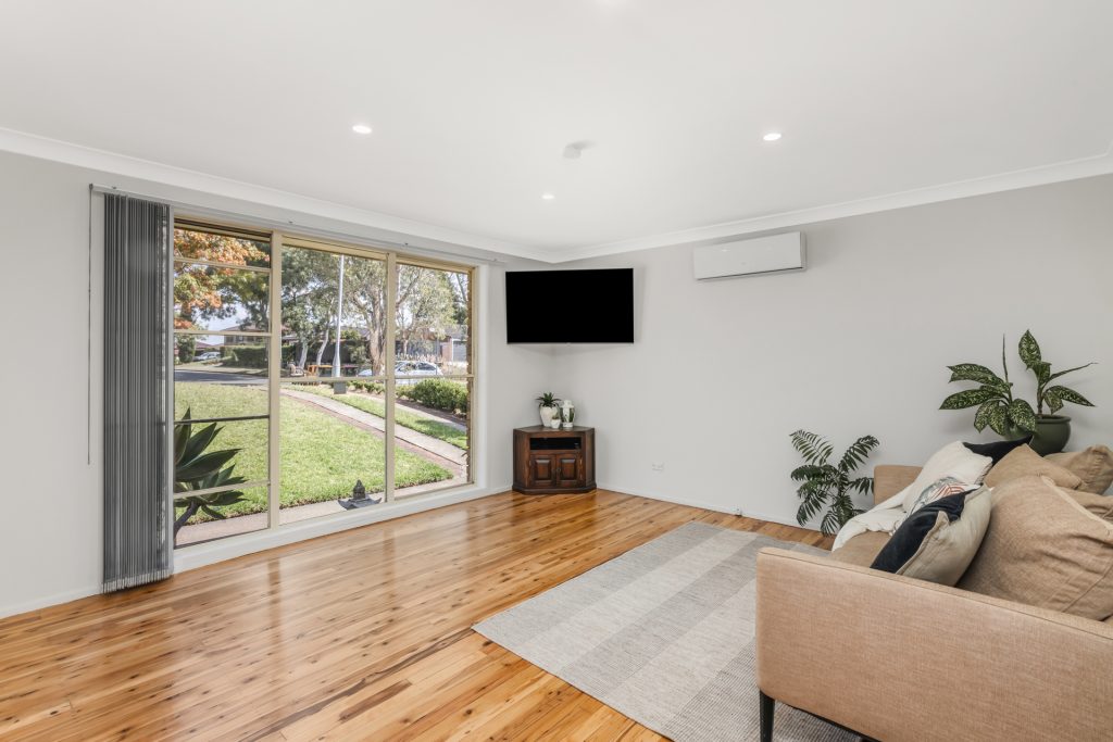 66 Sutherland Avenue, Kings Langley NSW 2147 - photo 4