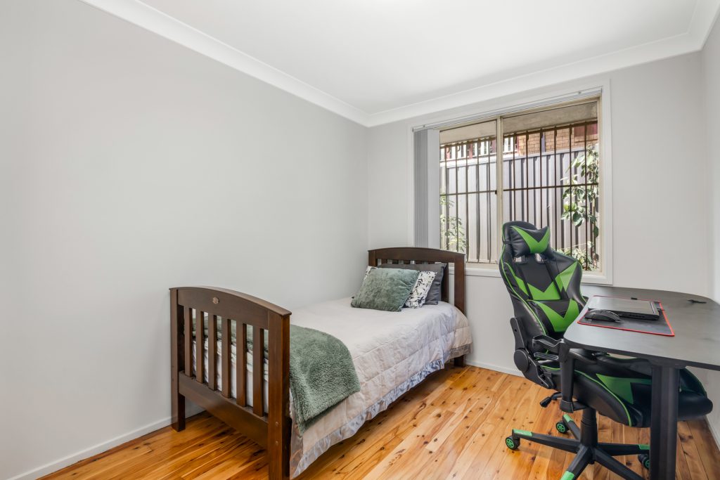 66 Sutherland Avenue, Kings Langley NSW 2147 - photo 10