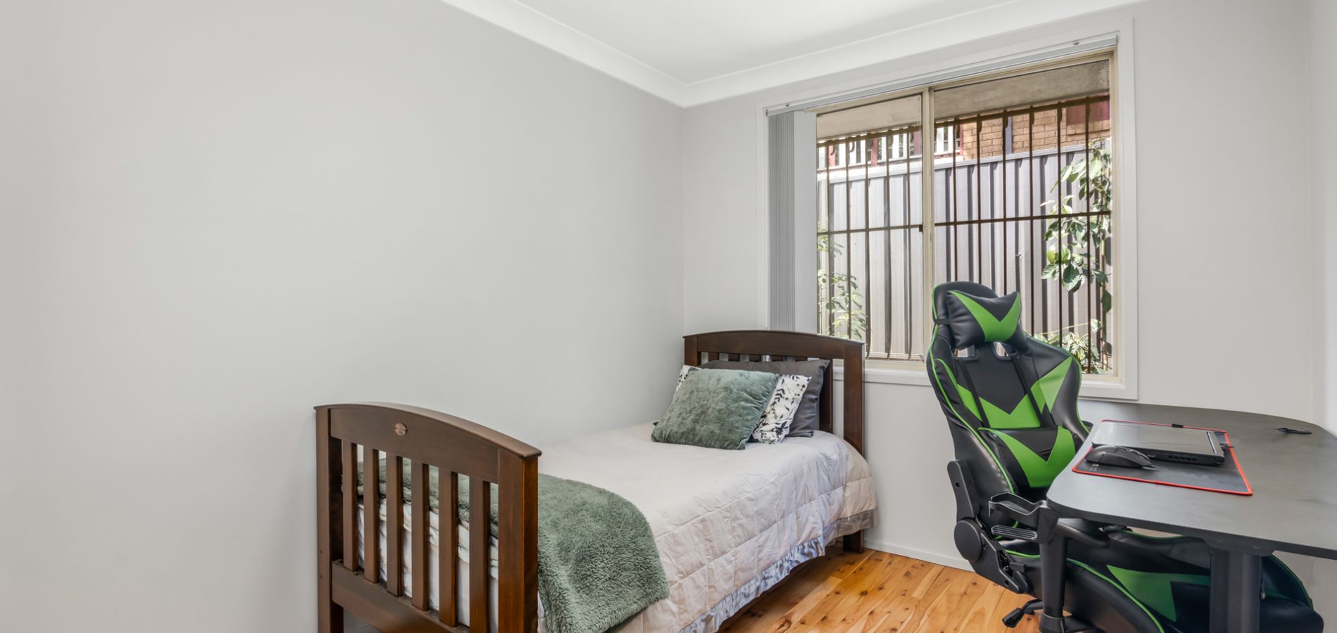 66 Sutherland Avenue, Kings Langley NSW 2147 - photo 10