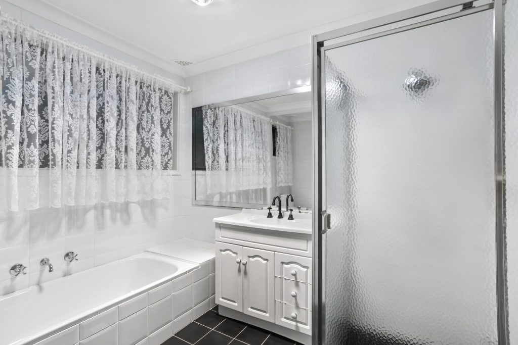 100 Showground Road, Castle Hill NSW 2154 - photo 6