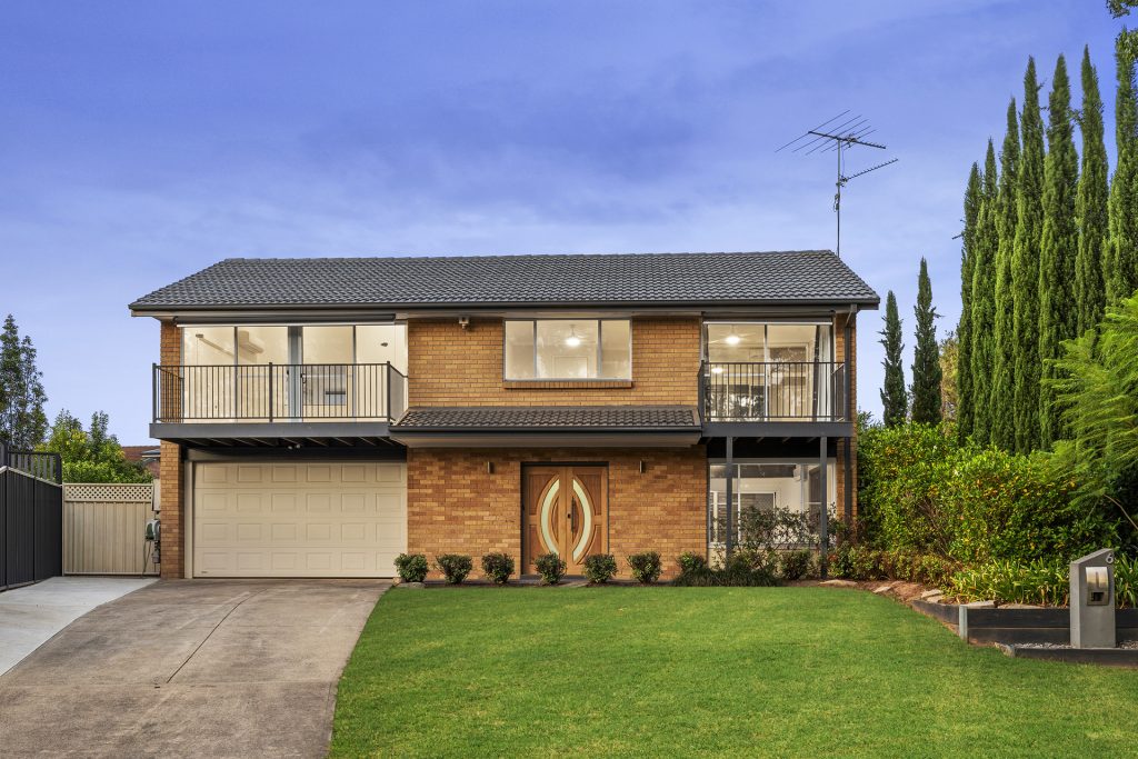 6 Reiby Place, McGraths Hill NSW 2756 - photo 2