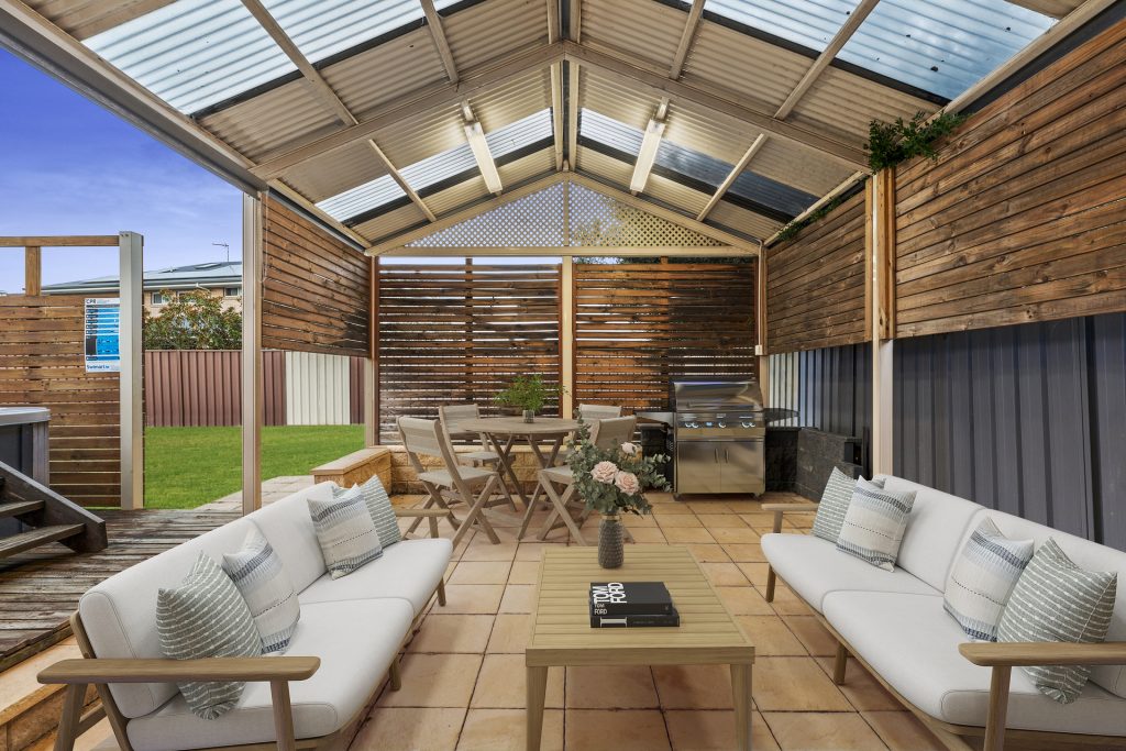 6 Reiby Place, McGraths Hill NSW 2756 - photo 18