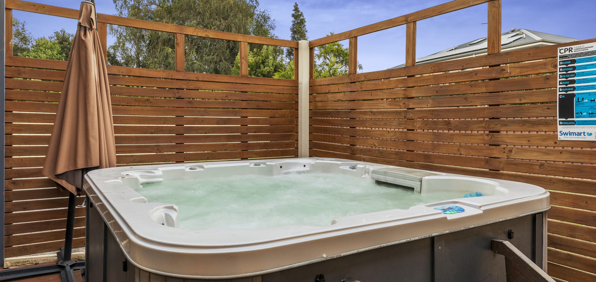6 Reiby Place, McGraths Hill NSW 2756 - photo 5