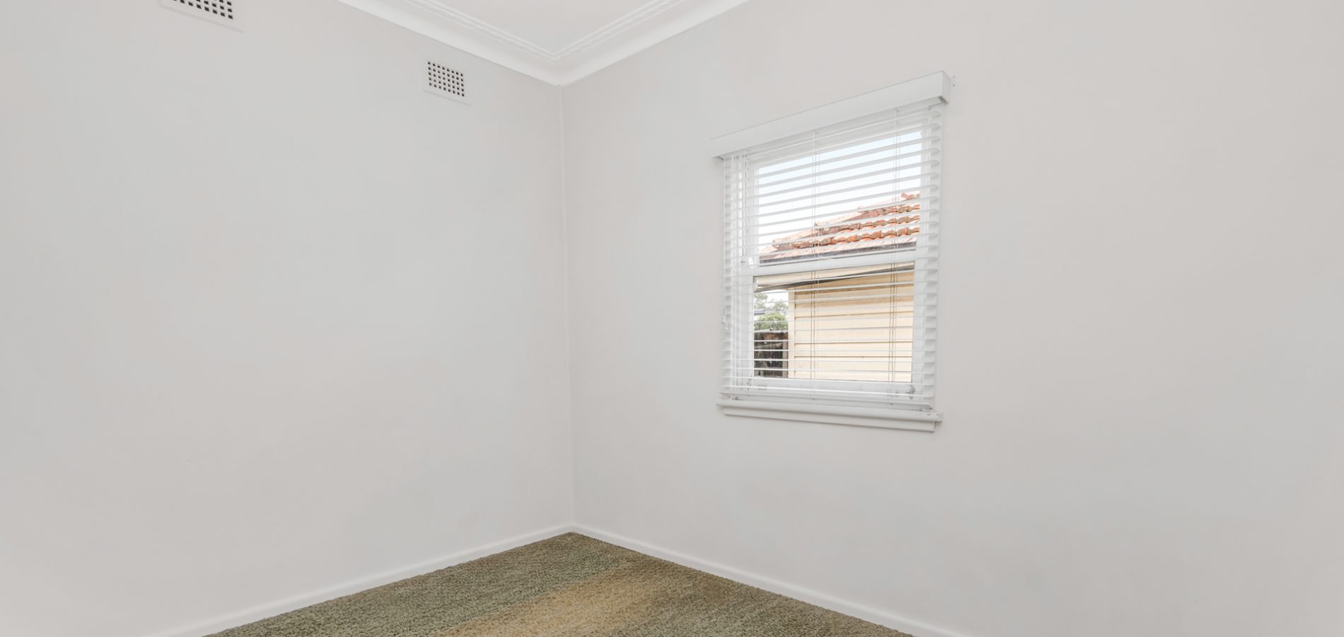 25 Johnson Avenue, Seven Hills NSW 2147 - photo 6