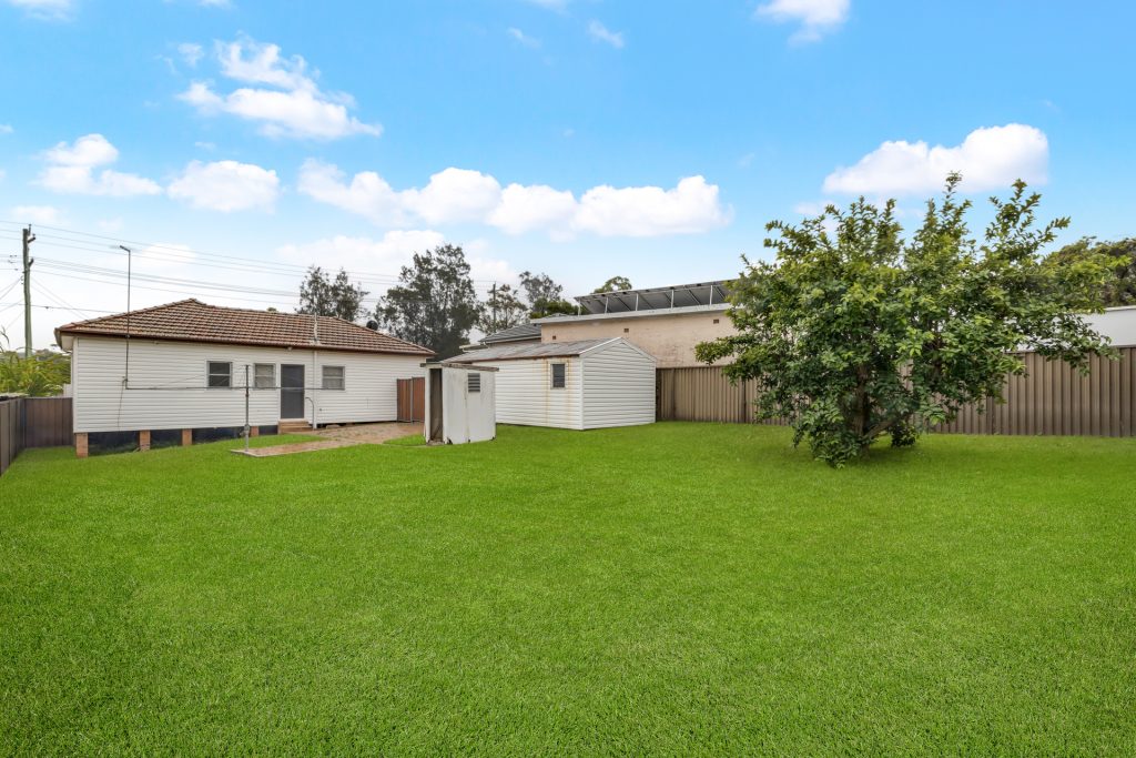 25 Johnson Avenue, Seven Hills NSW 2147 - photo 8