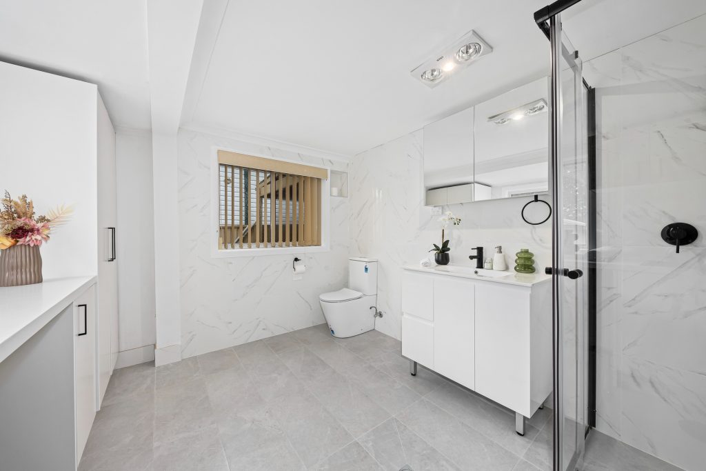 8 Sarsfield Street, Blacktown NSW 2148 - photo 6