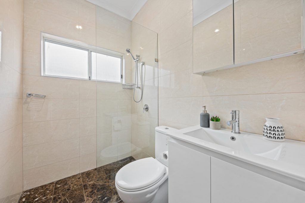 8 Sarsfield Street, Blacktown NSW 2148 - photo 7