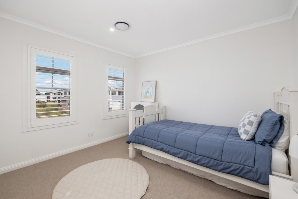 46 Kingston Avenue, Box Hill NSW 2765 - photo 12