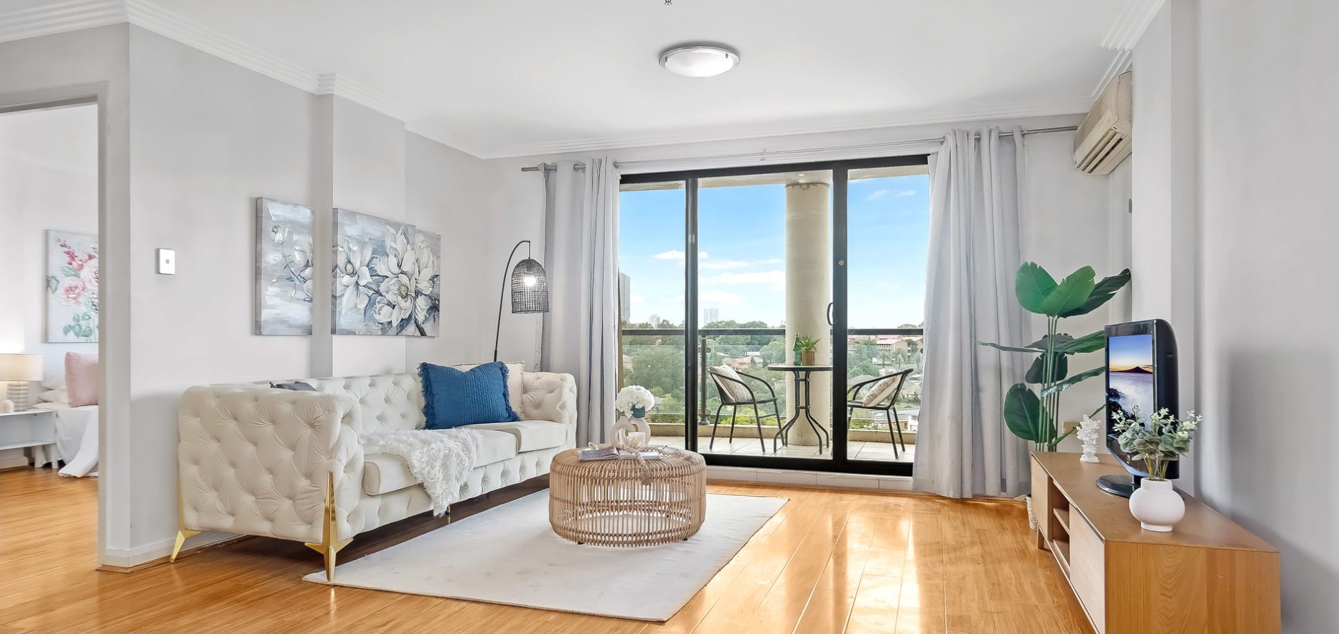 1105/91B Bridge Road, Westmead NSW 2145 - photo 2