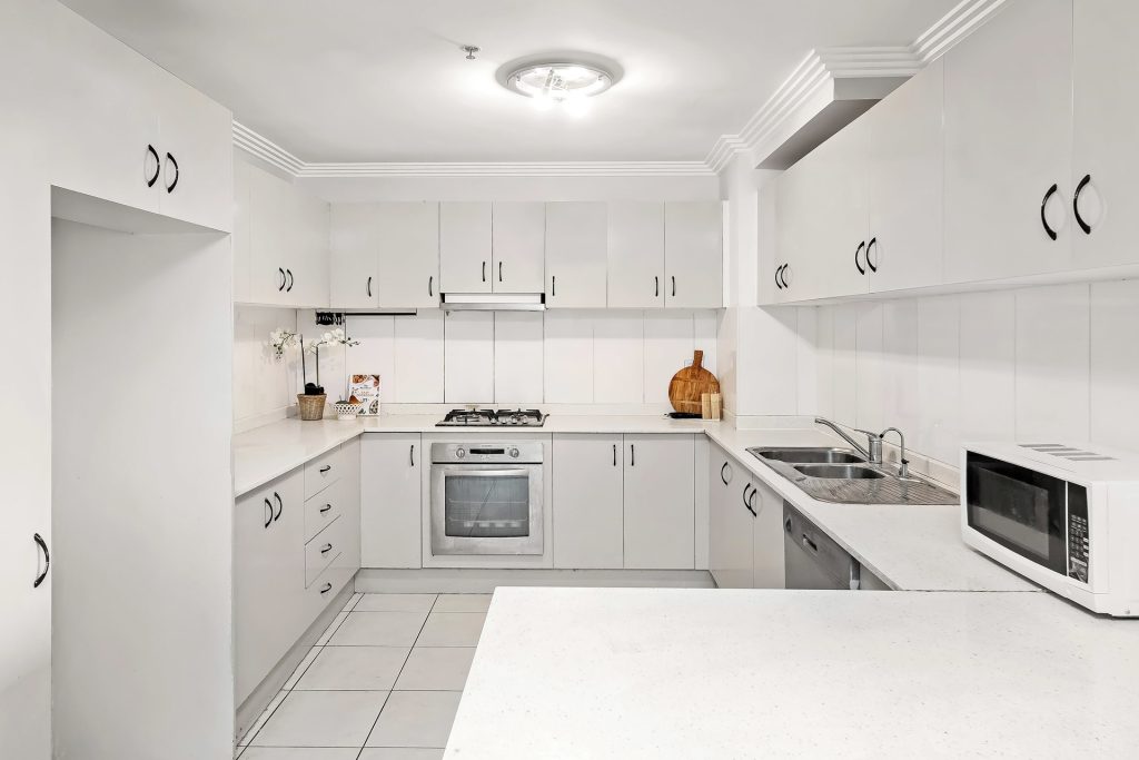 1105/91B Bridge Road, Westmead NSW 2145 - photo 4
