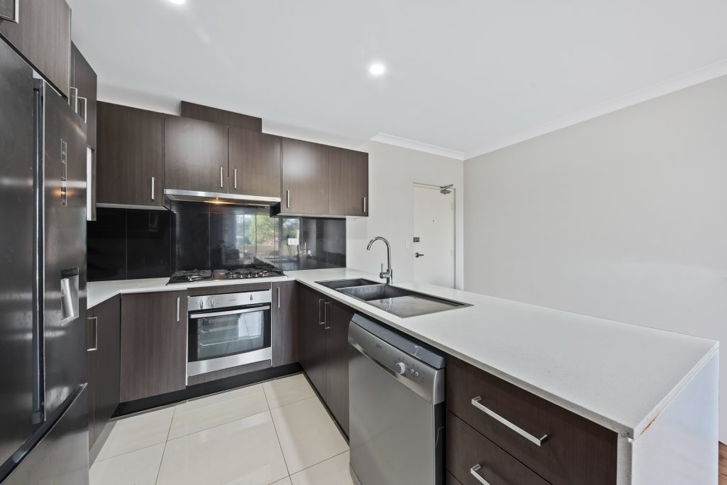 206/8A Myrtle Street, Prospect NSW 2148 - photo 3
