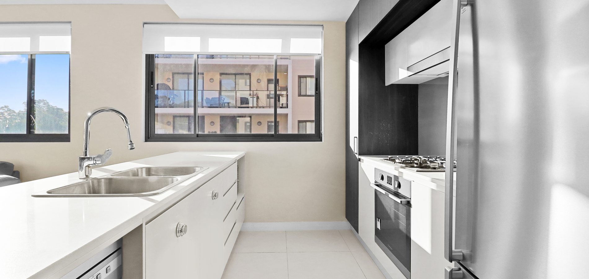 137/18 Free Settlers Drive, Kellyville NSW 2155 - photo 4