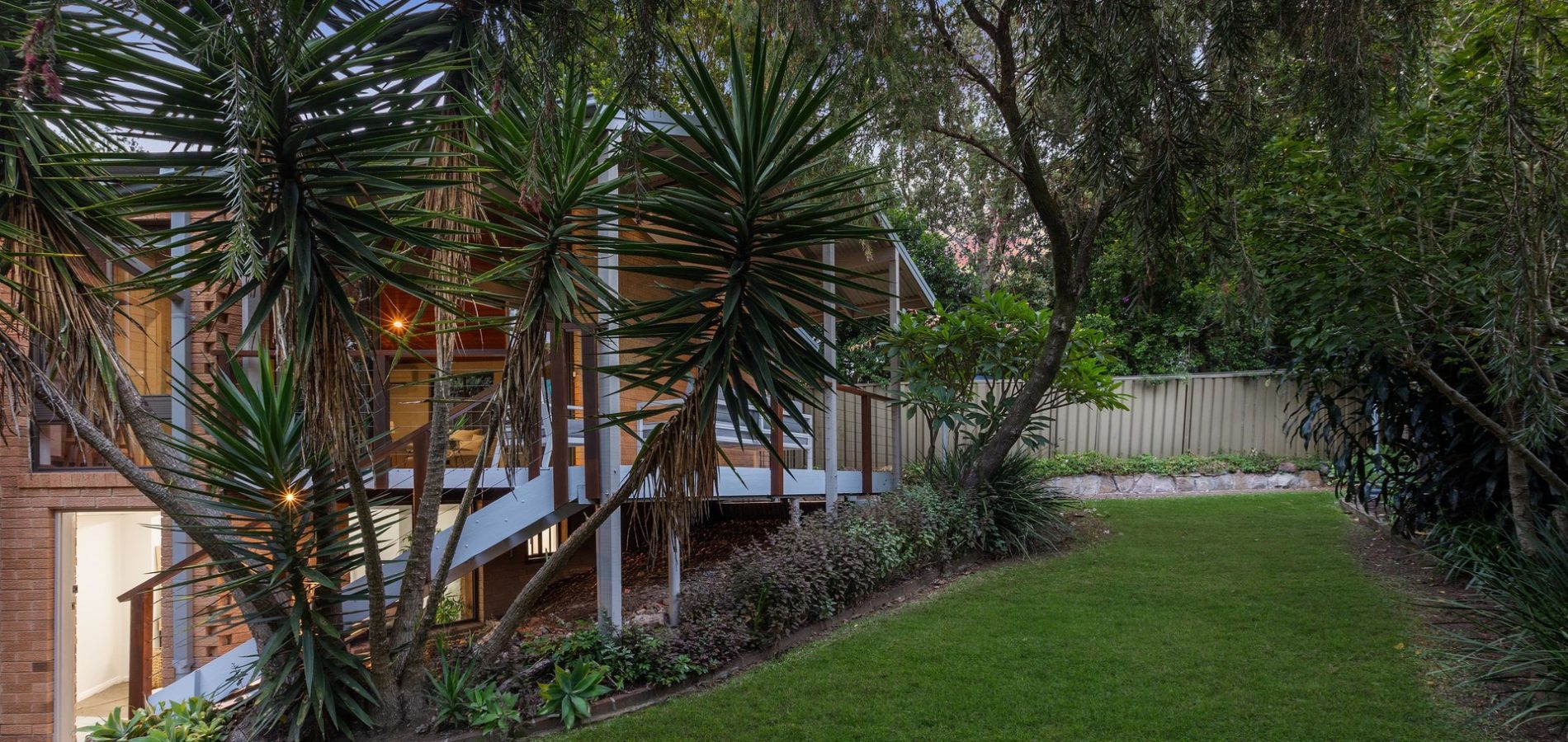 4 Creda Place, Baulkham Hills NSW 2153 - photo 11