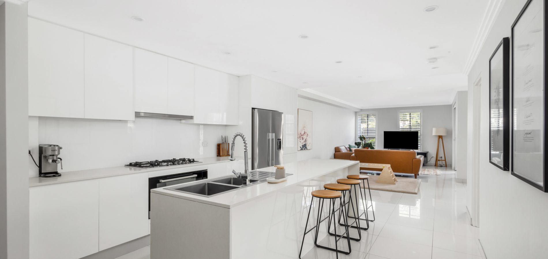 1/18 Seven Hills Road, Baulkham Hills NSW 2153 - photo 2