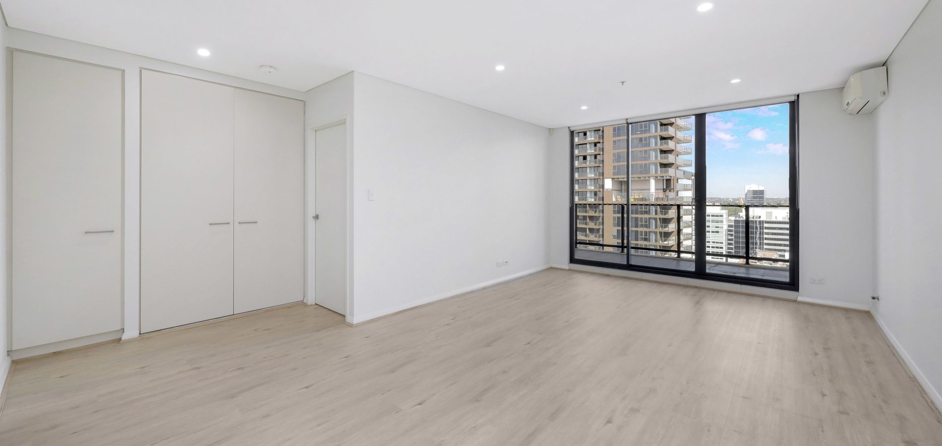 273/109-113 George Street, Parramatta NSW 2150 - photo 2