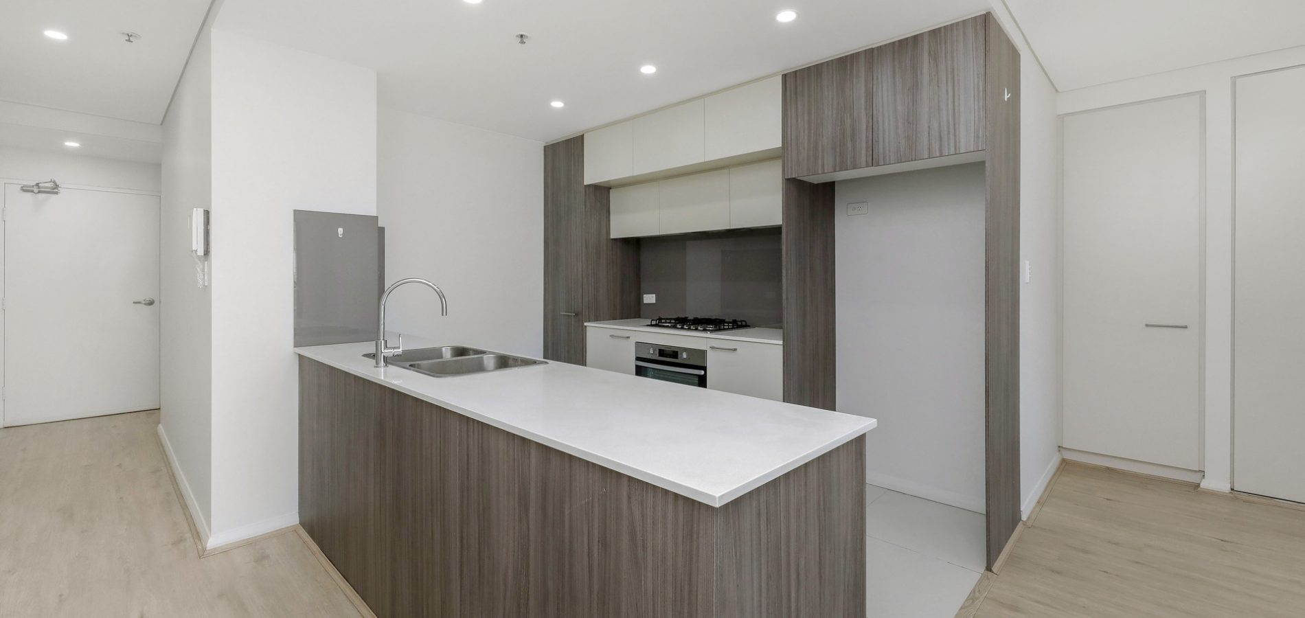 273/109-113 George Street, Parramatta NSW 2150 - photo 4