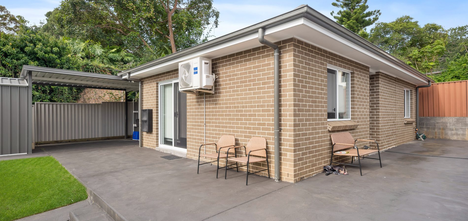 7 & 7A Florida Place, Seven Hills NSW 2147 - photo 2