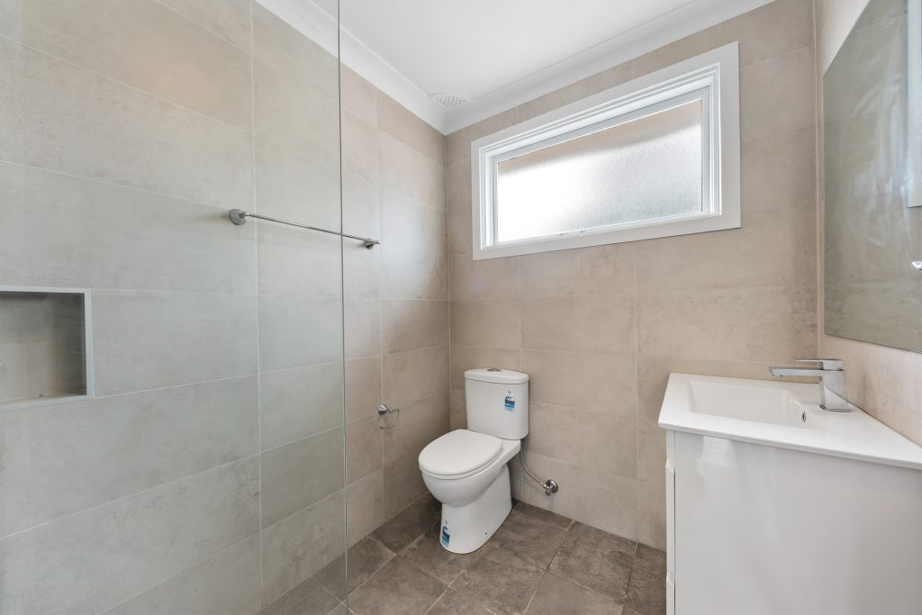 7 & 7A Florida Place, Seven Hills NSW 2147 - photo 3
