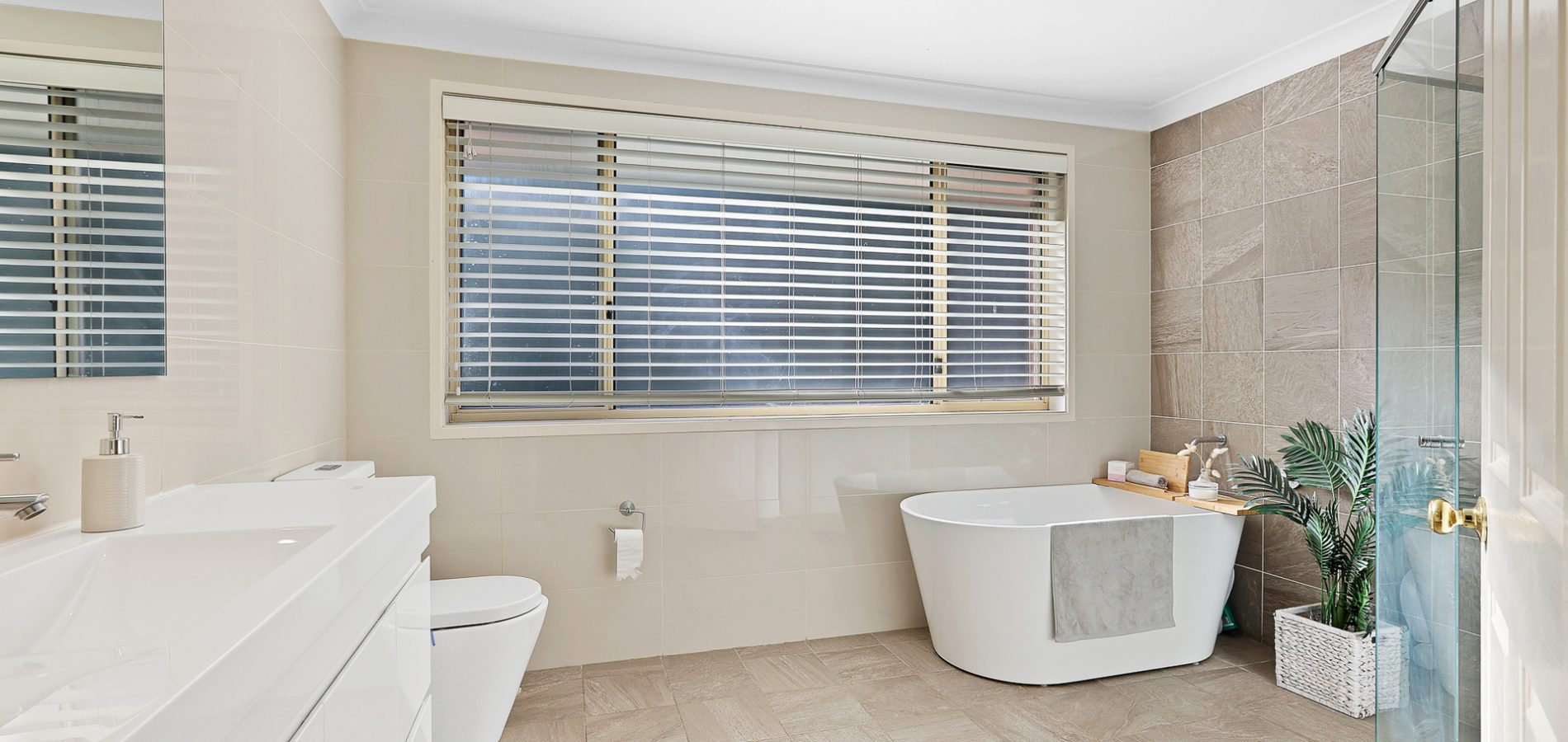 19 Bernadette Place, Baulkham Hills NSW 2153 - photo 18
