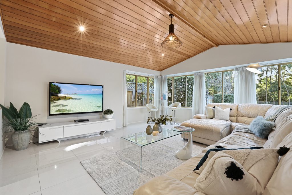 19 Bernadette Place, Baulkham Hills NSW 2153 - photo 3