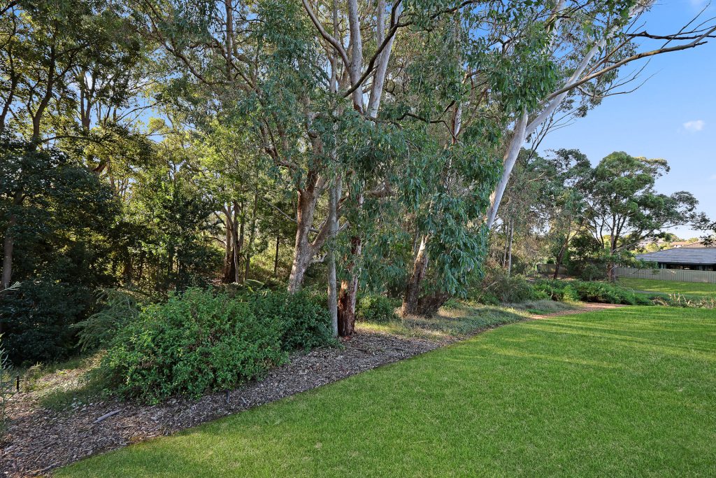 19 Bernadette Place, Baulkham Hills NSW 2153 - photo 24