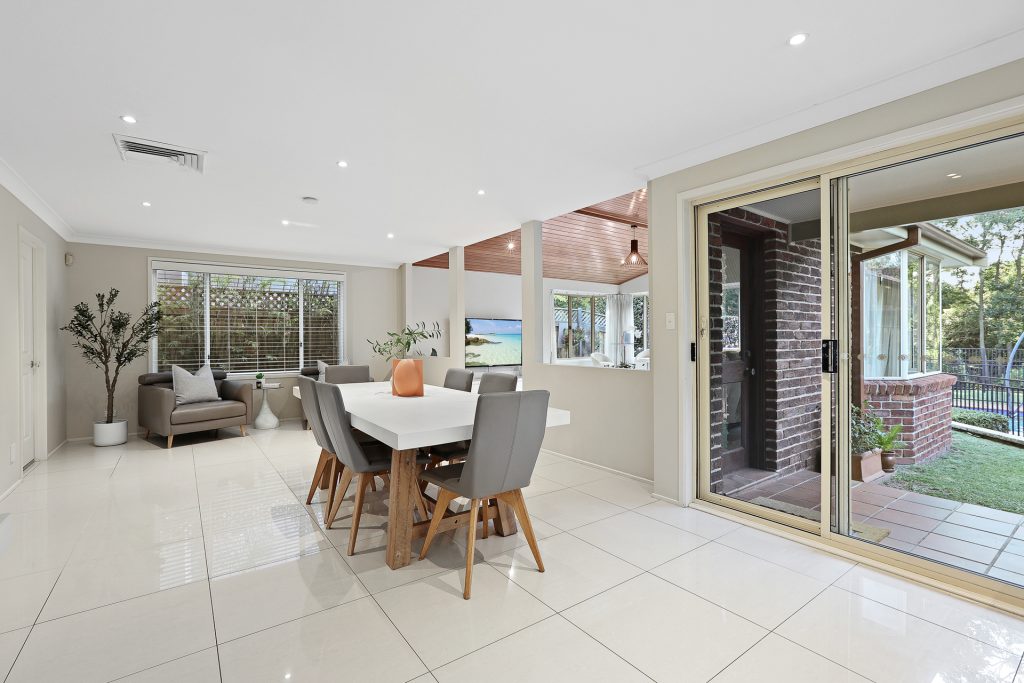 19 Bernadette Place, Baulkham Hills NSW 2153 - photo 7