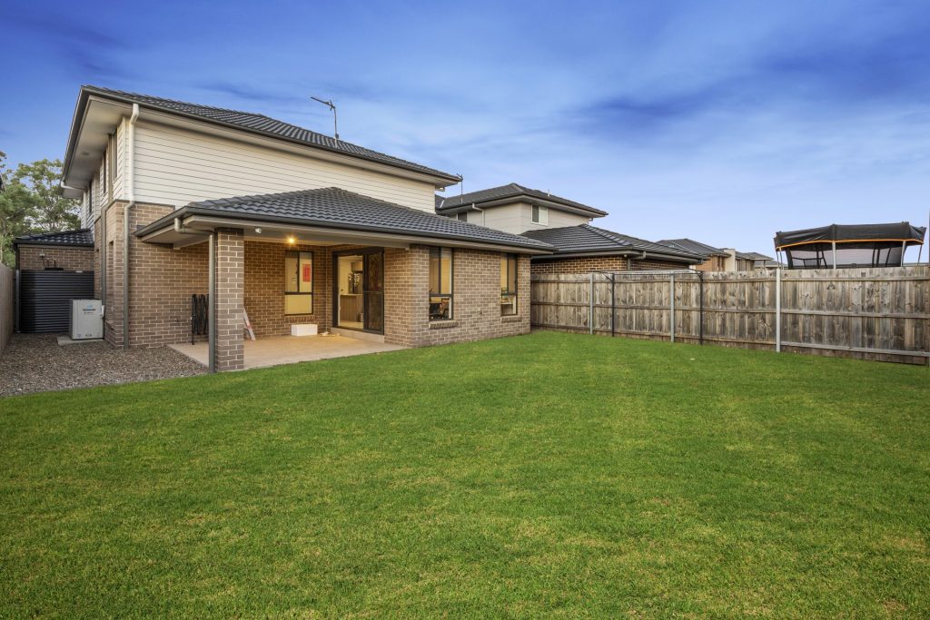 4 Canopus Parkway, Box Hill NSW 2765 - photo 3