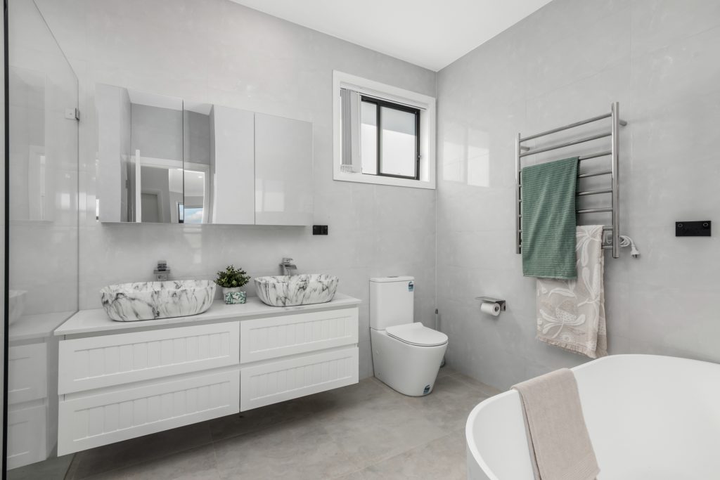 11 Sporing Avenue, Kings Langley NSW 2147 - photo 13