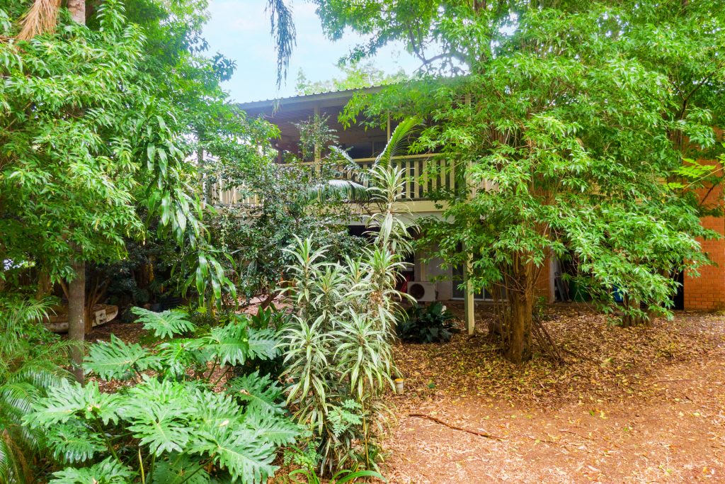 16 Isobell Avenue, West Pennant Hills NSW 2125 - photo 4