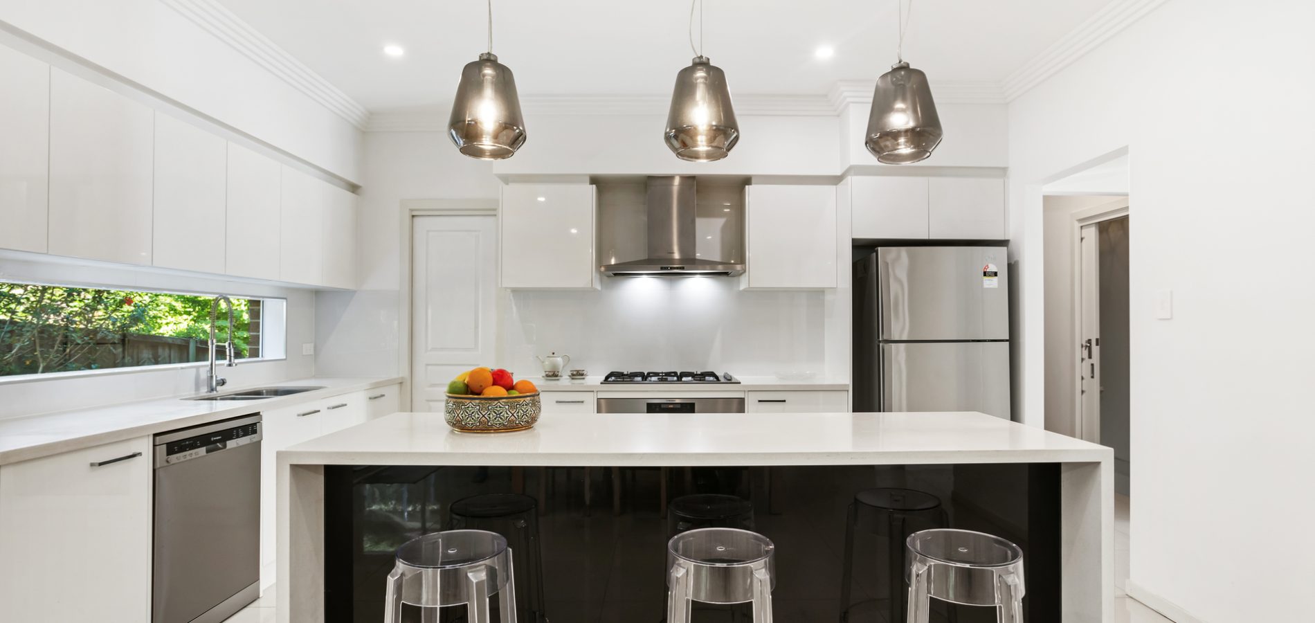 1 Glenshee Place, Glenhaven NSW 2156 - photo 2