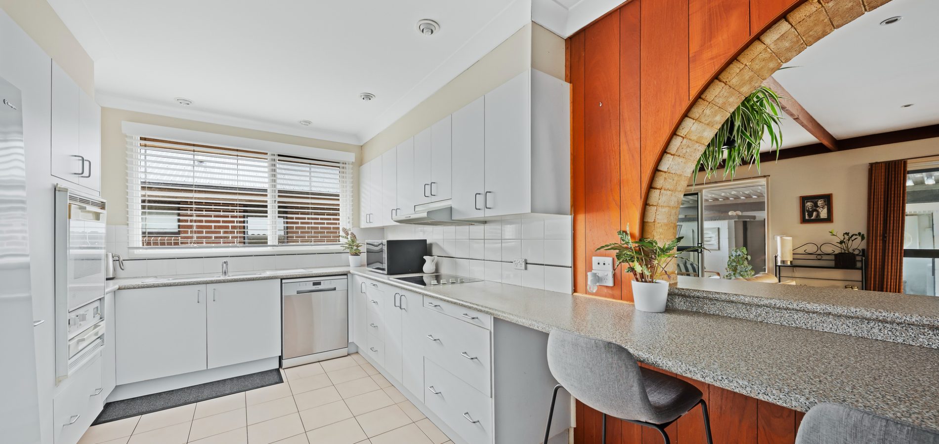 25 Stewart Avenue, Blacktown NSW 2148 - photo 4
