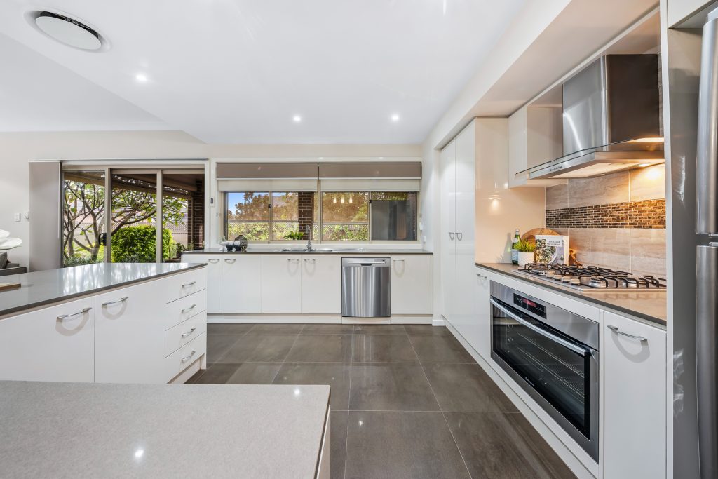 48 Hampton Crescent, Prospect NSW 2148 - photo 5