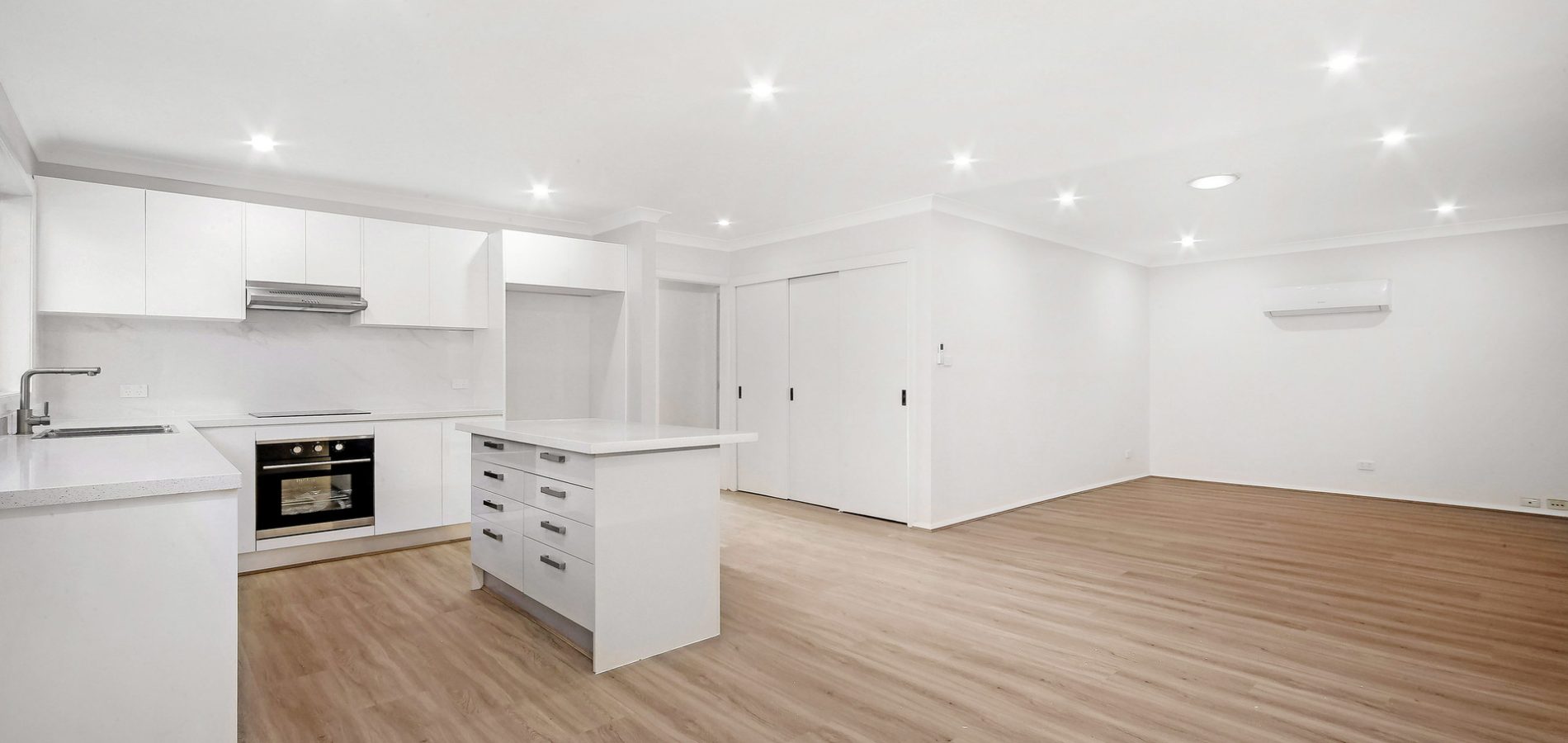 7 Kent Street, Blacktown NSW 2148 - photo 2