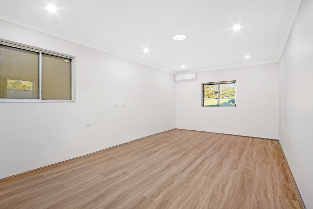 7 Kent Street, Blacktown NSW 2148 - photo 3