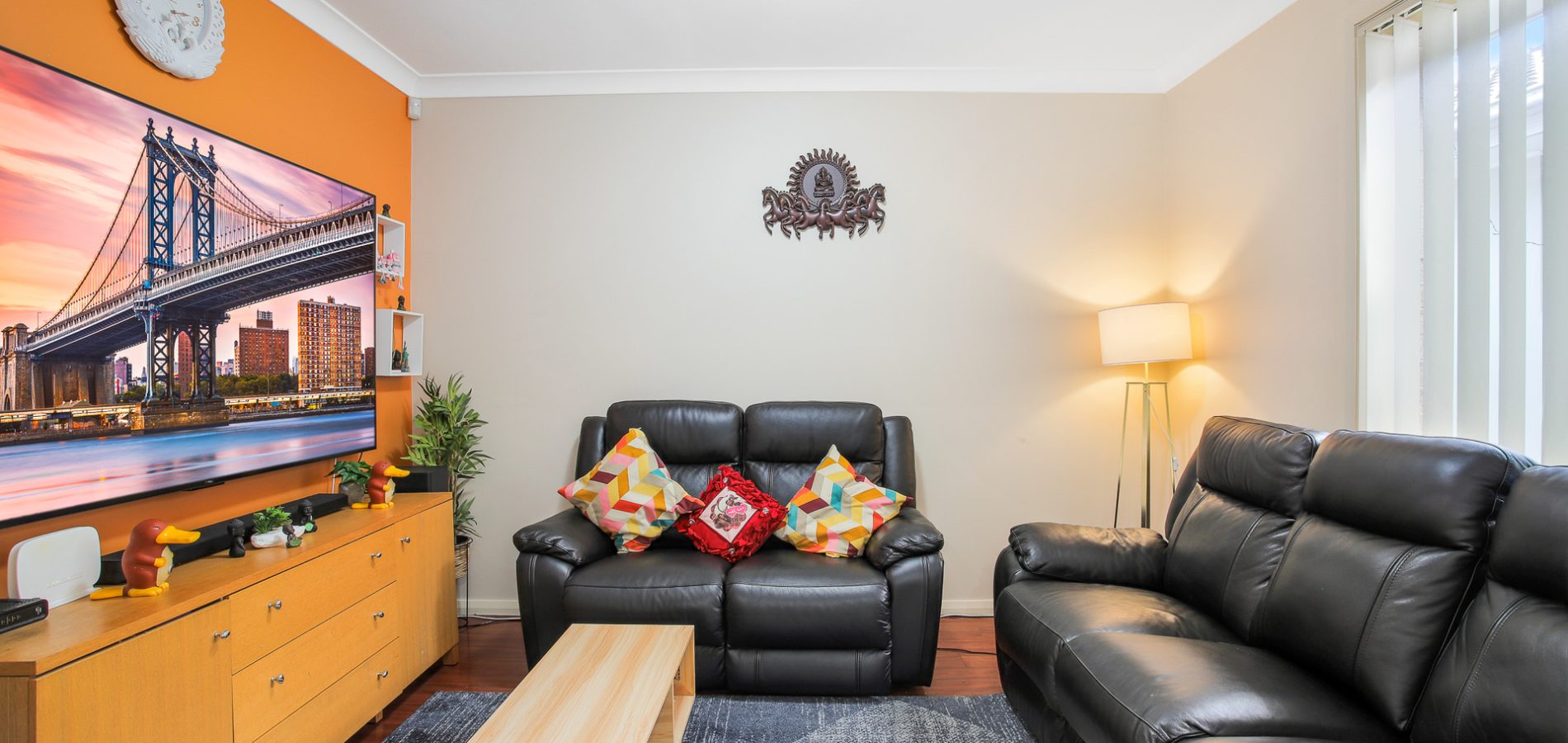 8/25 Tungarra Road, Girraween NSW 2145 - photo 2