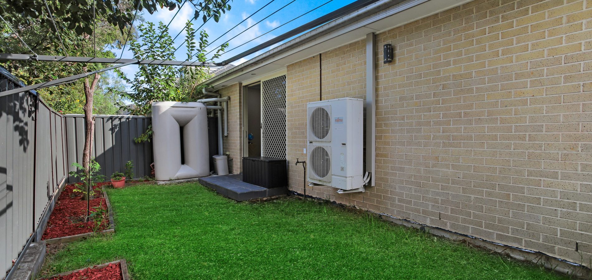 8/25 Tungarra Road, Girraween NSW 2145 - photo 10