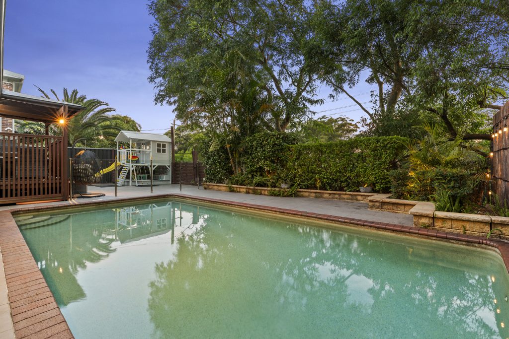 33 Churchill Drive, Winston Hills NSW 2153 - photo 18