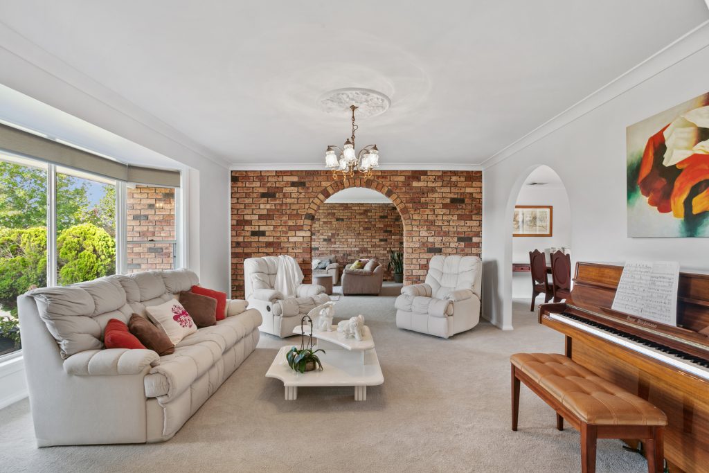 15 Ashmead Avenue, Castle Hill NSW 2154 - photo 2