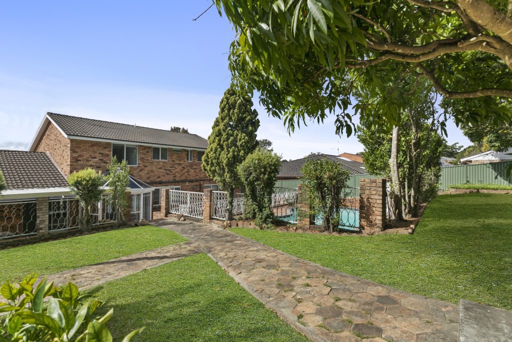 15 Ashmead Avenue, Castle Hill NSW 2154 - photo 11