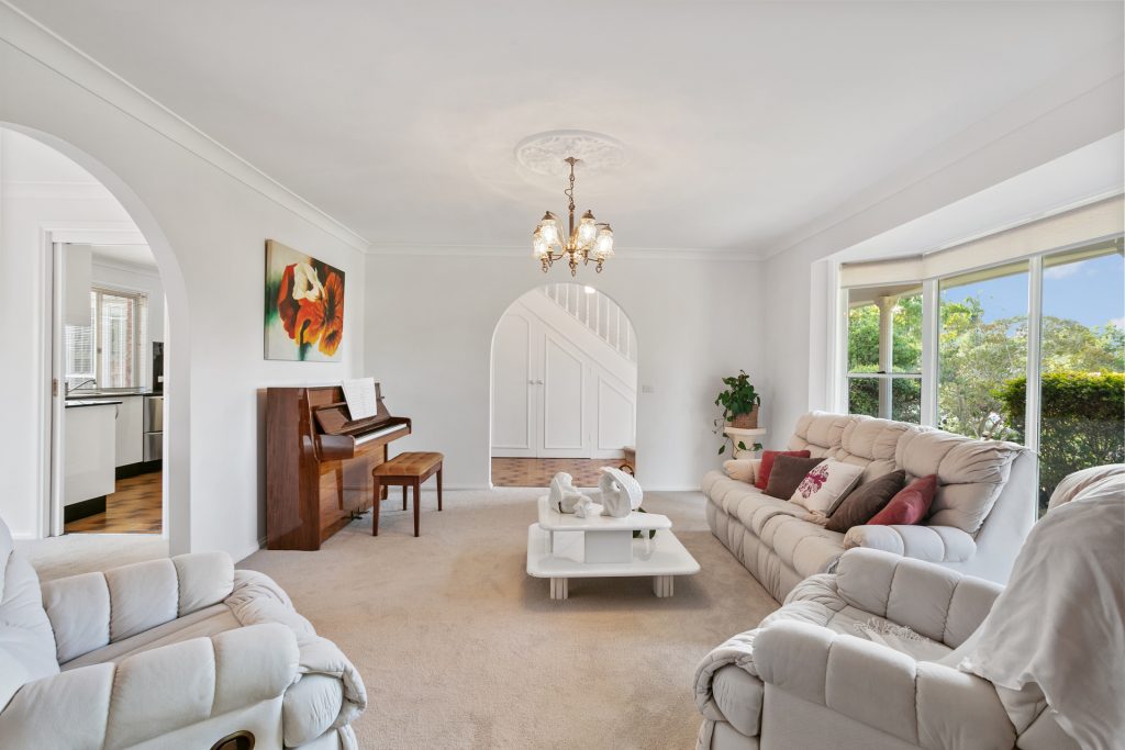 15 Ashmead Avenue, Castle Hill NSW 2154 - photo 3