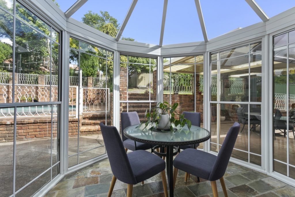15 Ashmead Avenue, Castle Hill NSW 2154 - photo 4