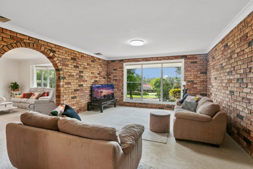 15 Ashmead Avenue, Castle Hill NSW 2154 - photo 5