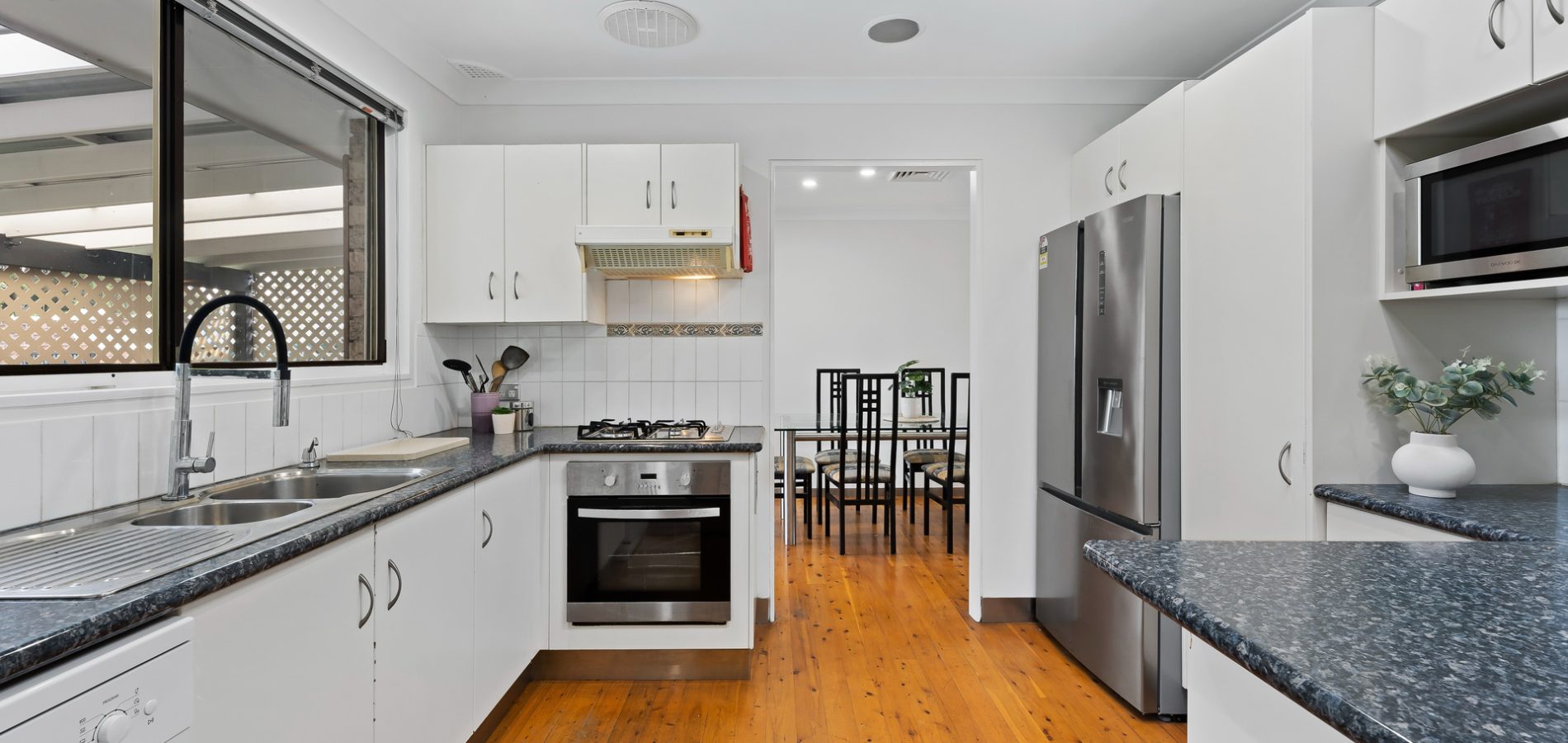 185 Madagascar Drive, Kings Park NSW 2148 - photo 6