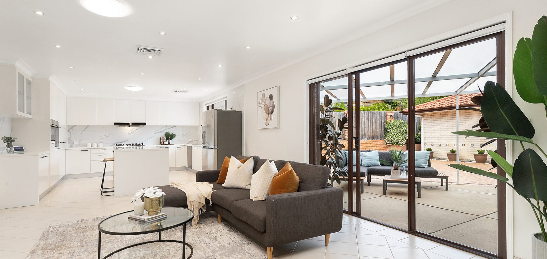 11 Wongajong Close, Castle Hill NSW 2154 - photo 3
