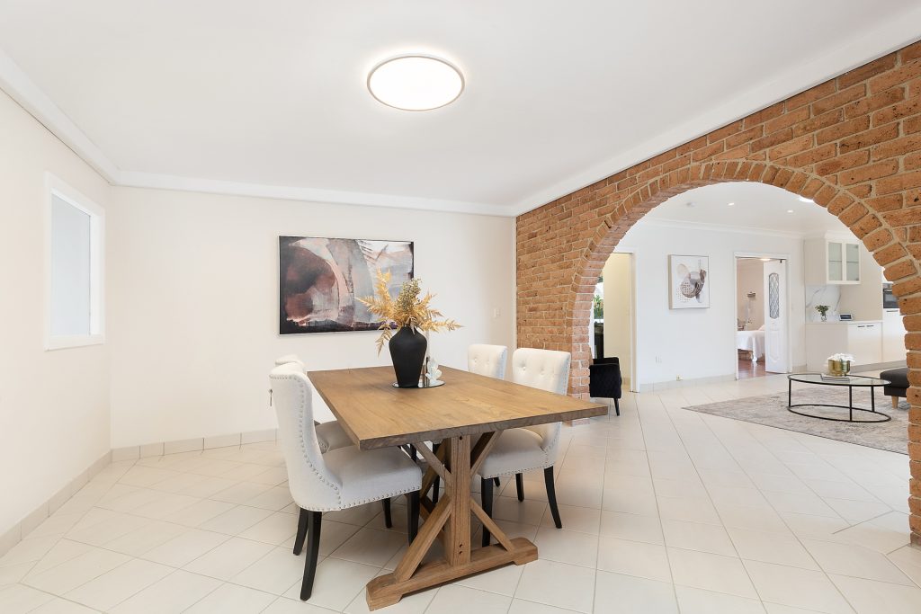 11 Wongajong Close, Castle Hill NSW 2154 - photo 5
