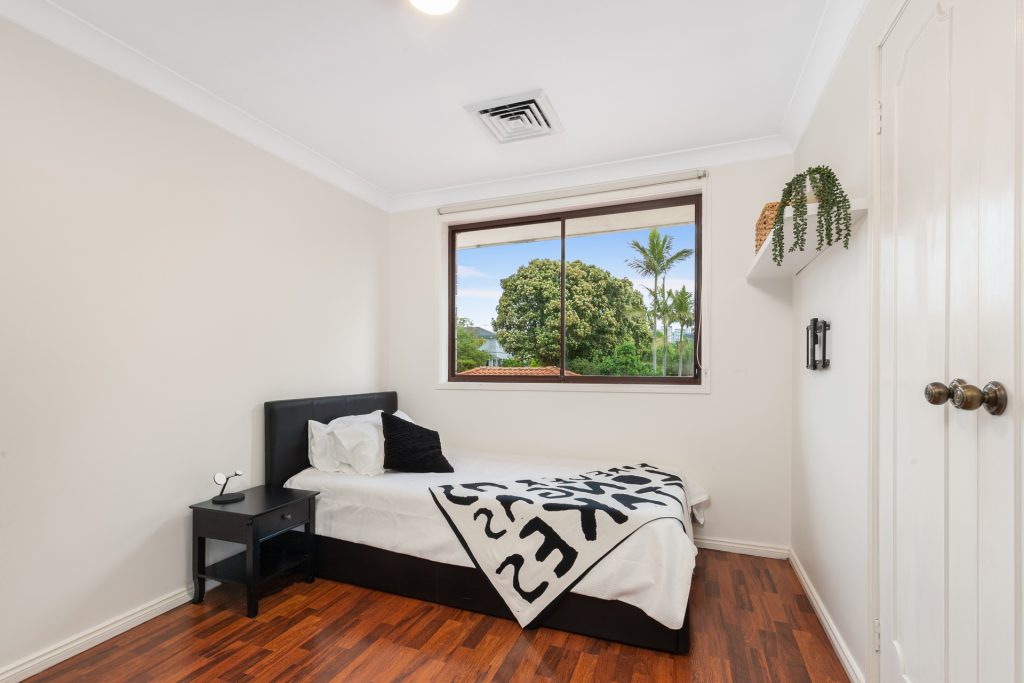 11 Wongajong Close, Castle Hill NSW 2154 - photo 9