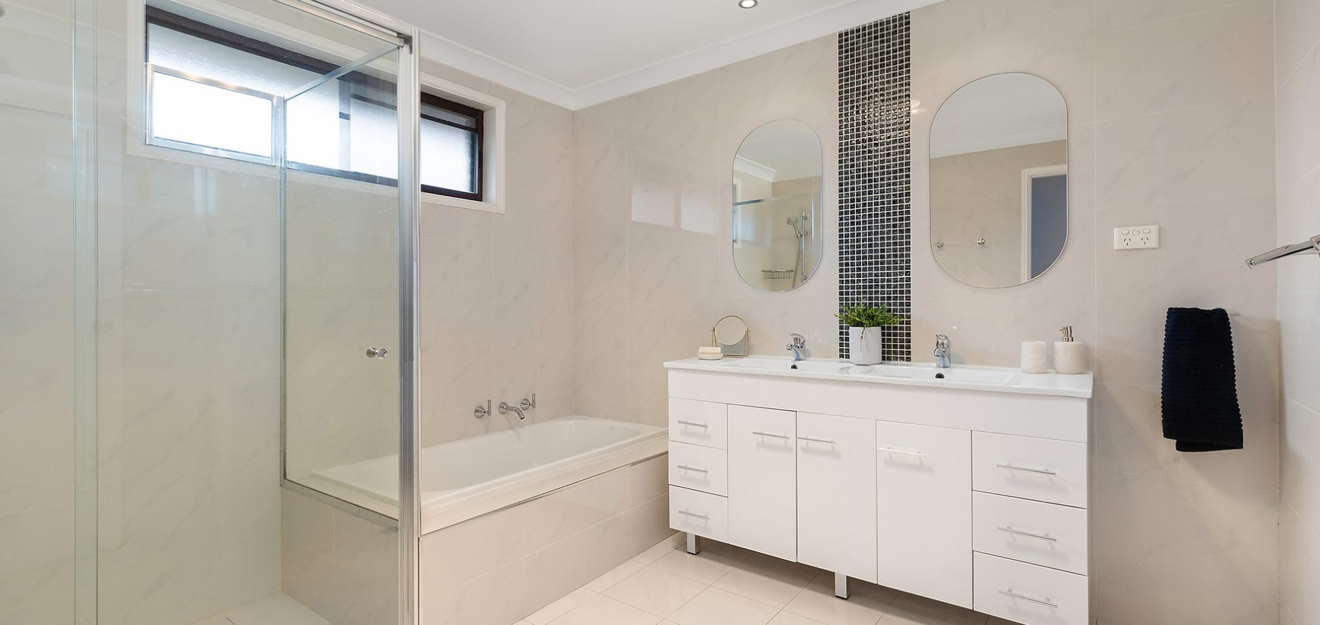 11 Wongajong Close, Castle Hill NSW 2154 - photo 10